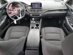 نيسان ألتيما